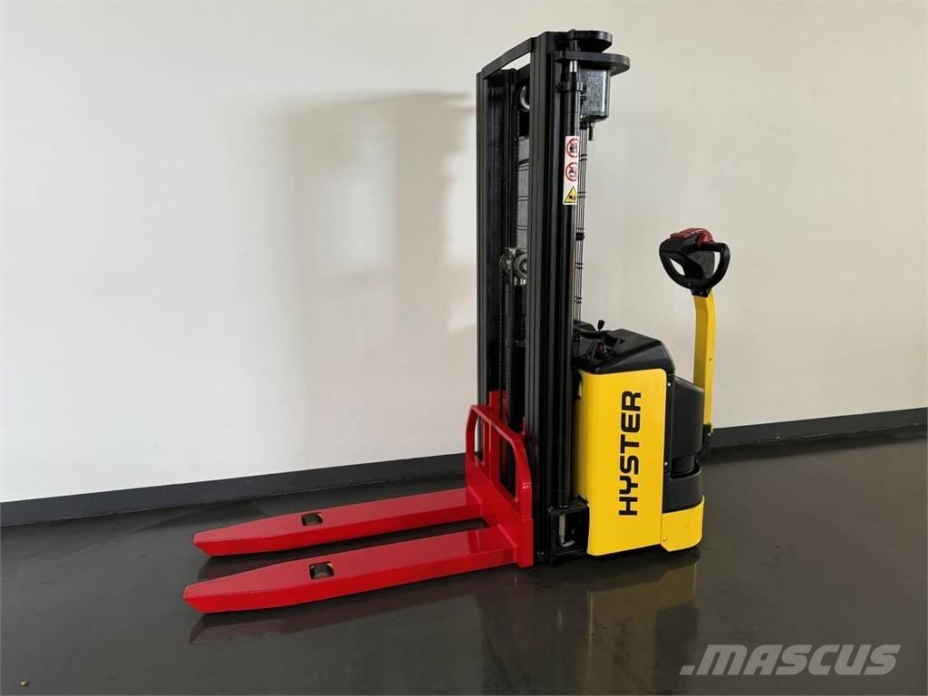 Hyster S1.2 Järelkäidavad virnastajad