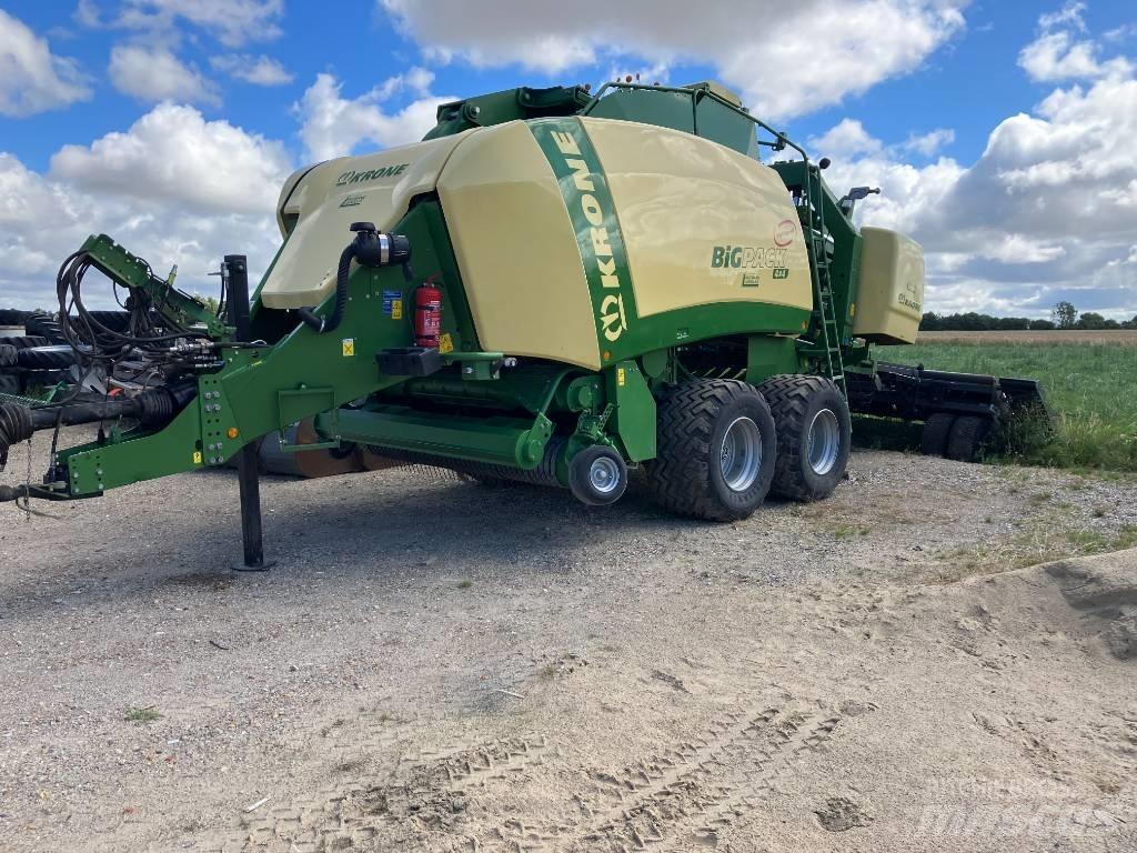 Krone Big Pack 4x4, Heinapressid
