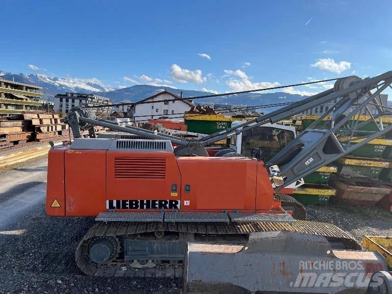 Liebherr HS 833 HD Roomikkraanad