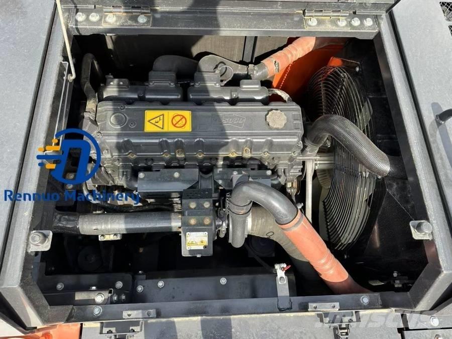 Doosan DX 340 Roomikekskavaatorid