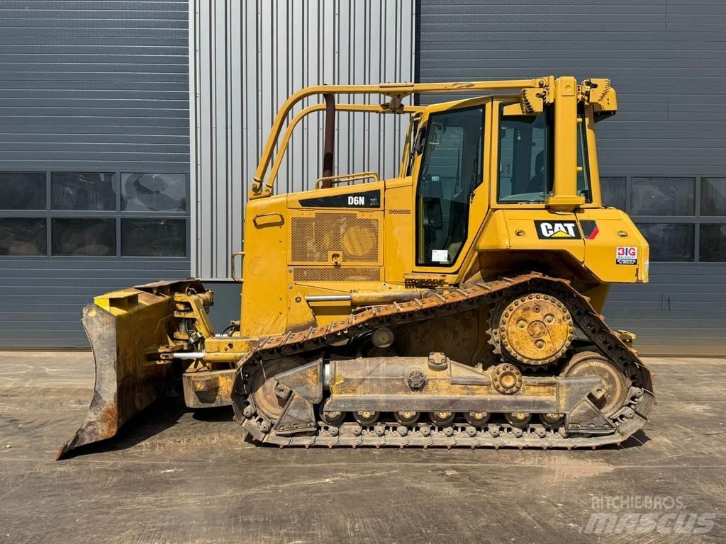 CAT D6N Buldooserid