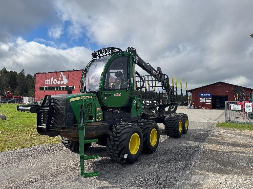 John Deere 810 E Forwarderid