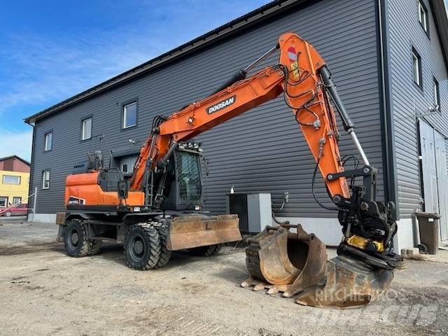 Doosan DX 170 W Ratasekskavaatorid