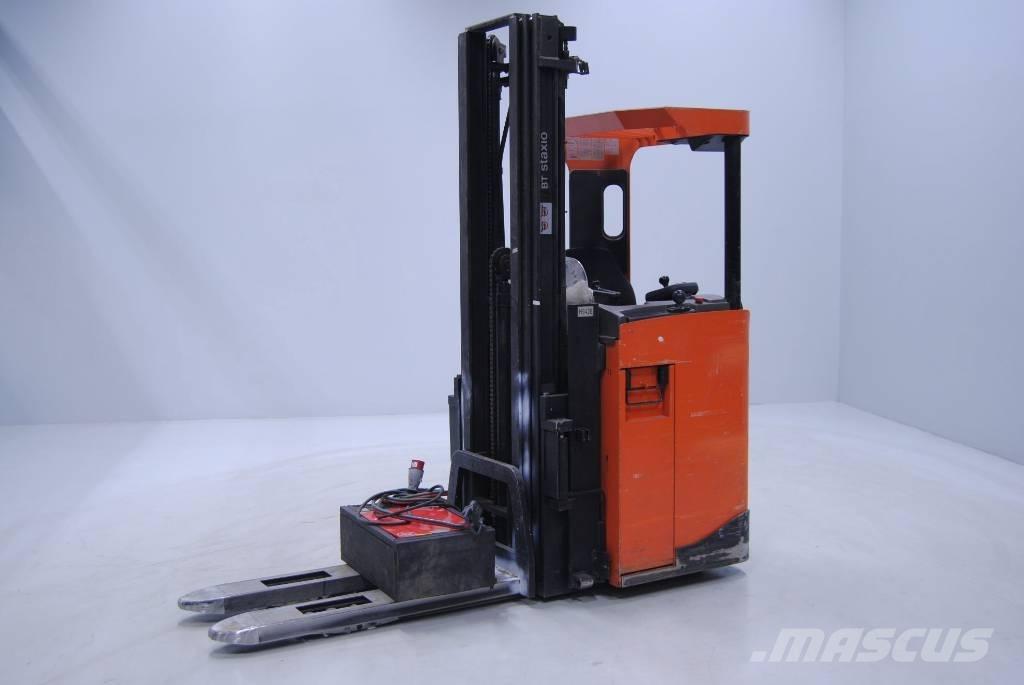 Toyota SRE135L Platvormiga virnastajad