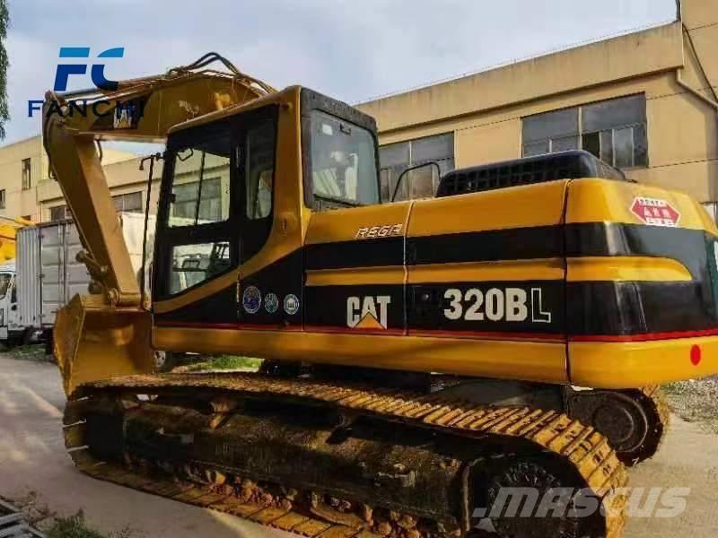 CAT 320 B L Roomikekskavaatorid