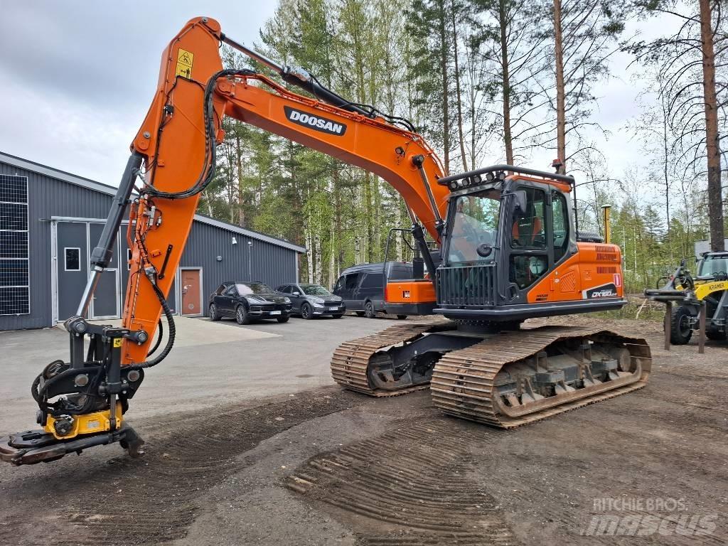 Doosan DX160LC-5 Roomikekskavaatorid