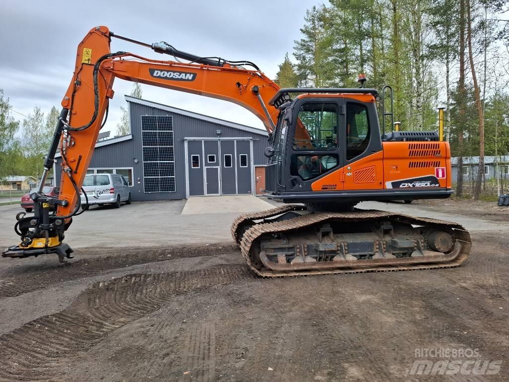 Doosan DX160LC-5 Roomikekskavaatorid