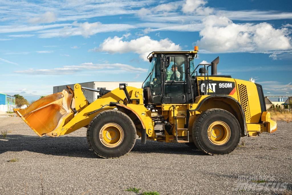 CAT 950M Rataslaadurid