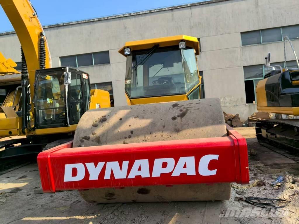 Dynapac CA 602 Ühe trumliga rullid