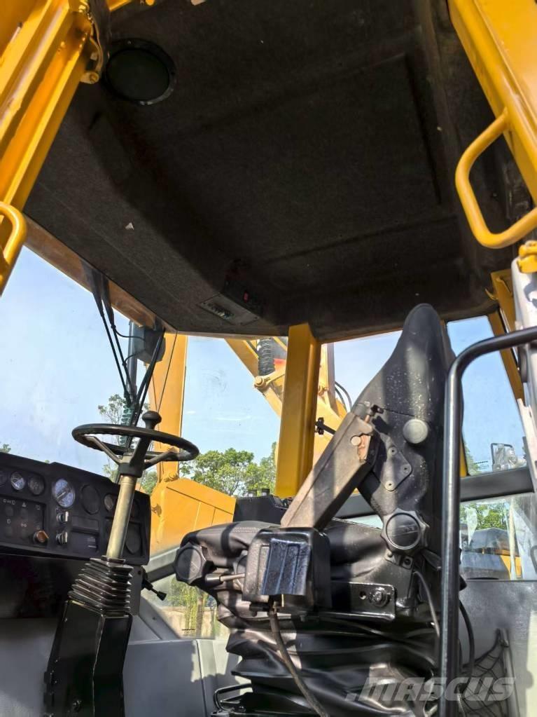 Dynapac CA 602 Ühe trumliga rullid