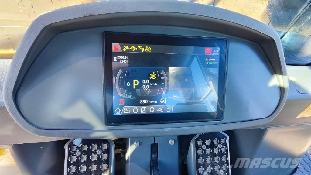 Liebherr LR 636 Roomiklaadurid