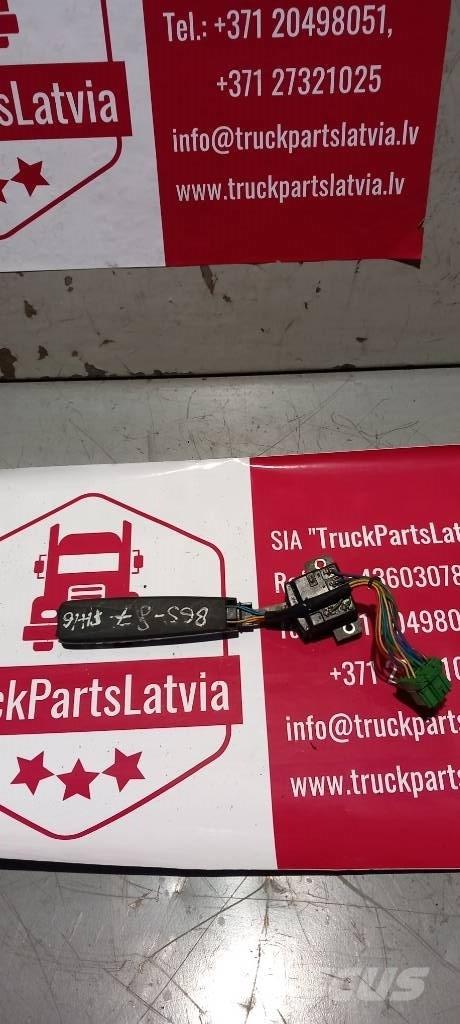 Volvo FH 12.     20553788 Kabiinid
