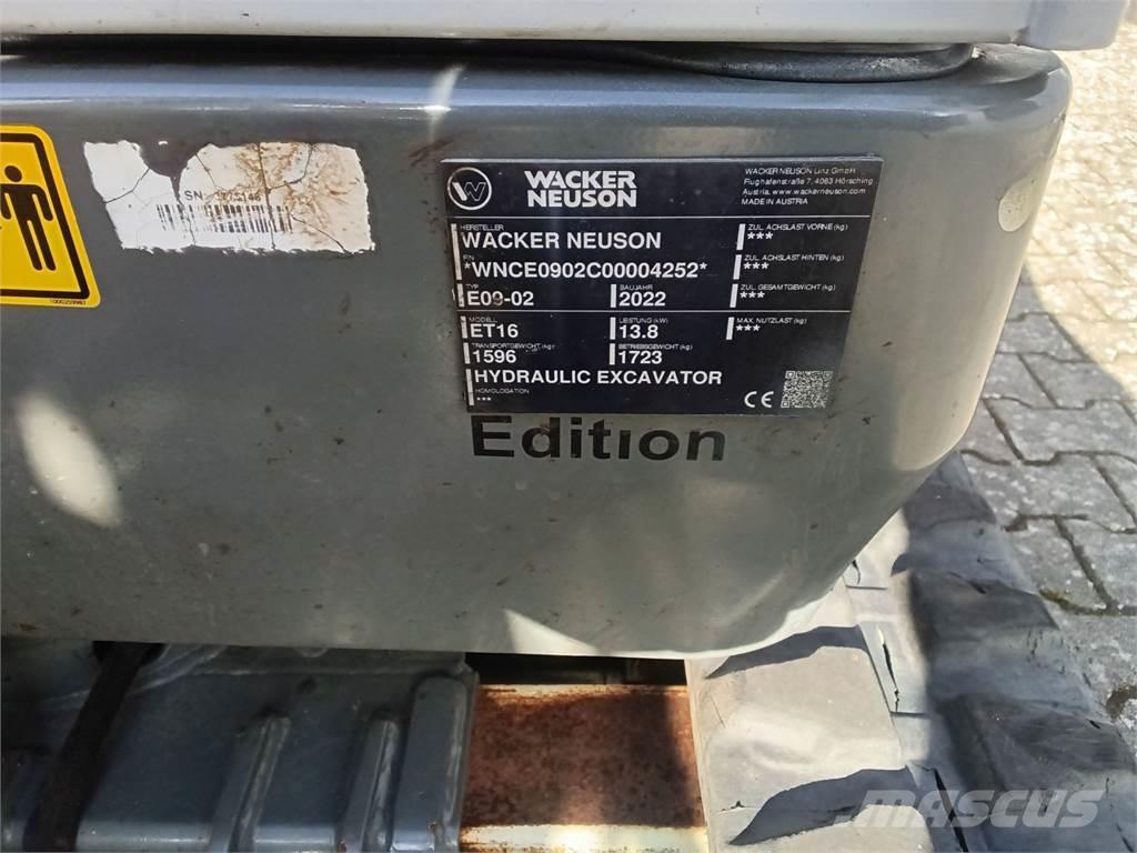 Wacker Neuson ET16 Roomikekskavaatorid