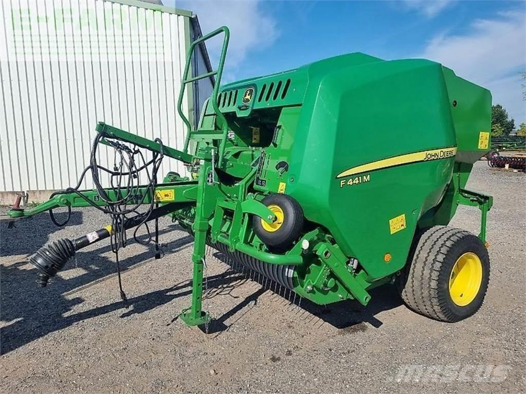 John Deere f441m Heinapressid