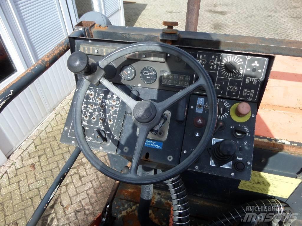 Dynapac F 8-4W Asfaldilaoturid