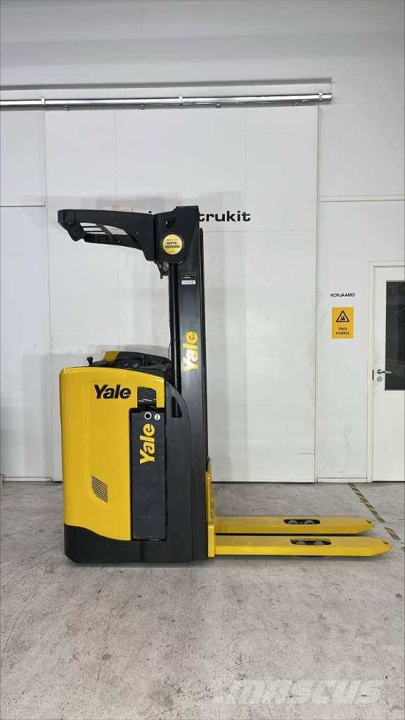 Yale MS 16 S Platvormiga virnastajad