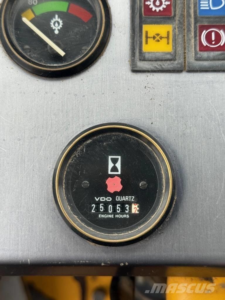 Volvo BM L 160 Rataslaadurid
