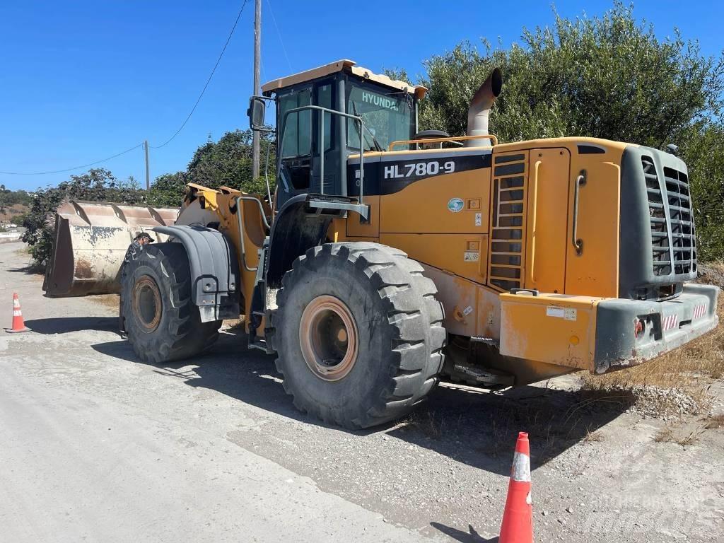 Hyundai HL 780-9 Rataslaadurid