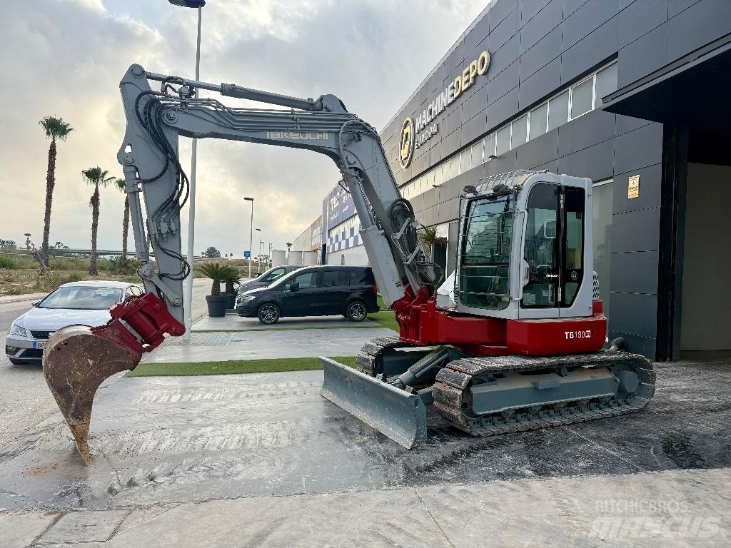 Takeuchi TB 180 FR Väikeekskavaatorid 7t-12t