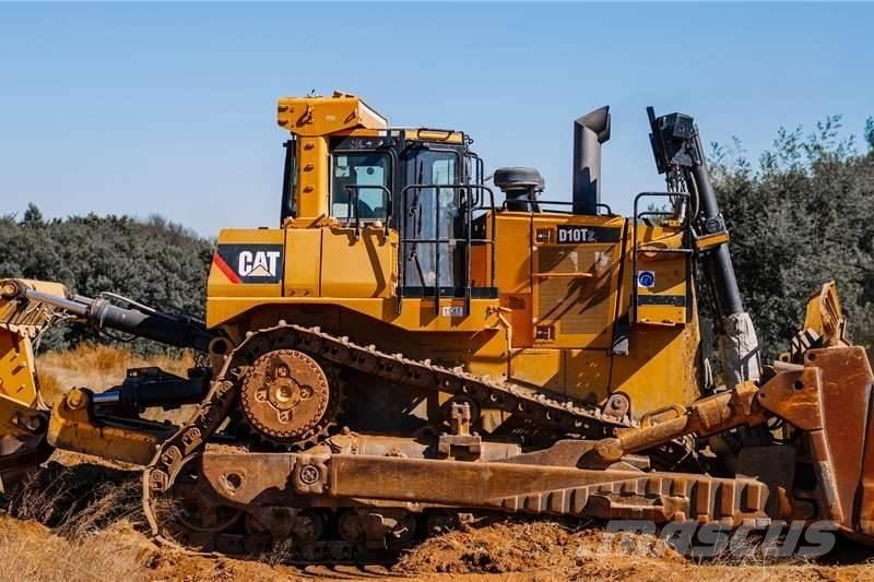 CAT D10T Buldooserid