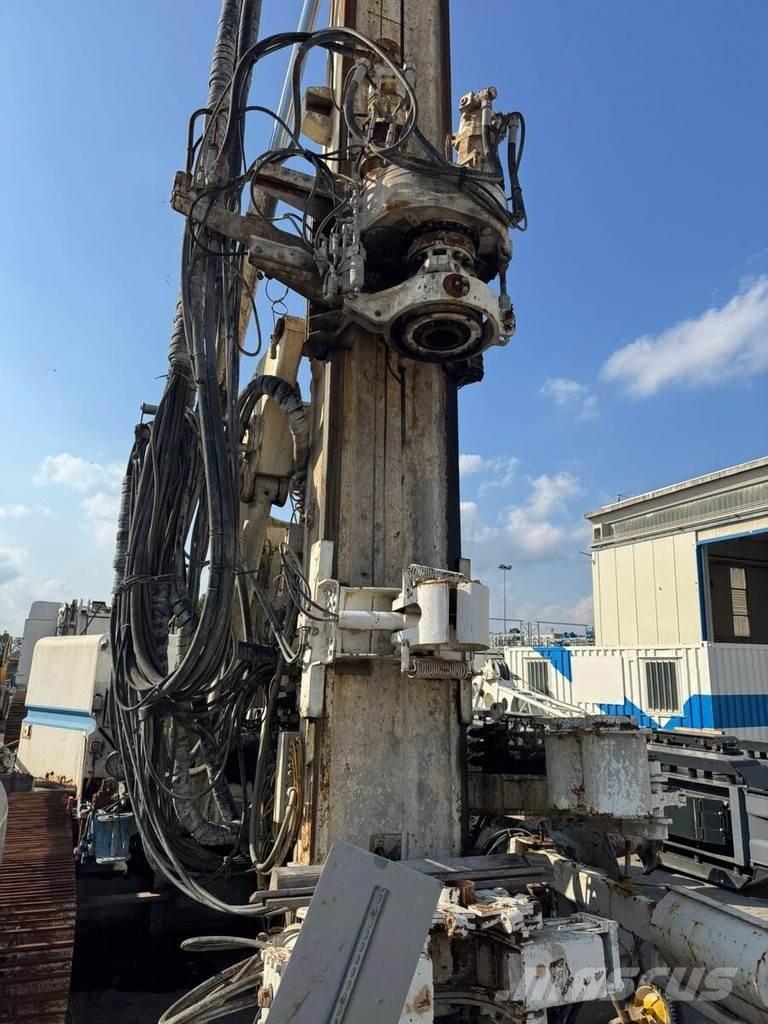 Soilmec R312 / 200 Raskepuurid