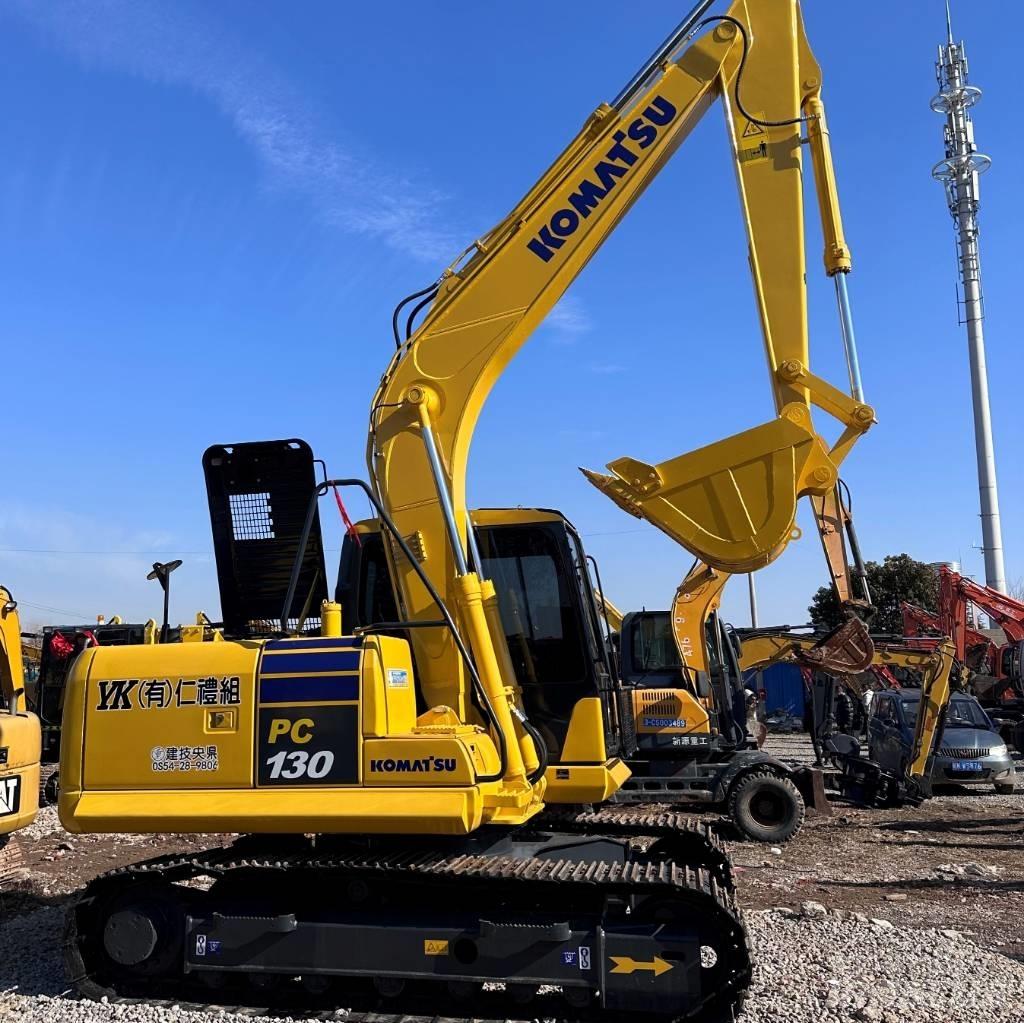 Komatsu PC 130-7 Roomikekskavaatorid