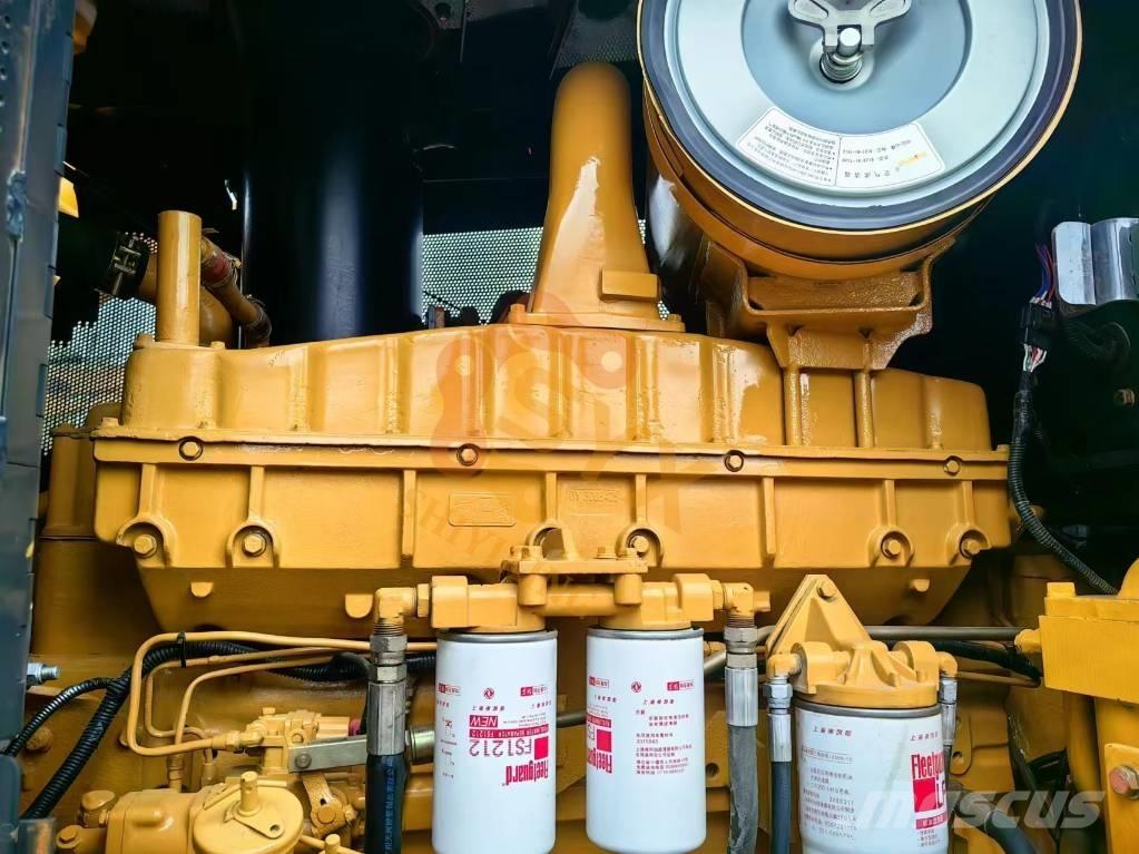 Shantui SD 32 Buldooserid