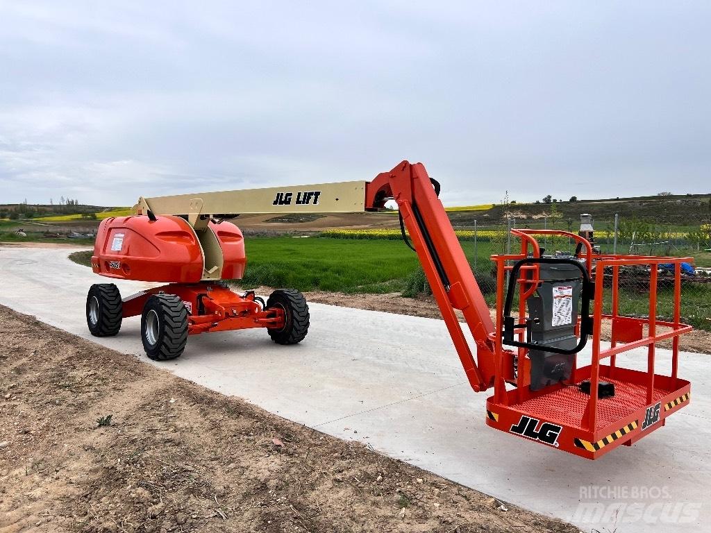 JLG 460 SJ Iseliikuvad poomtõstukid