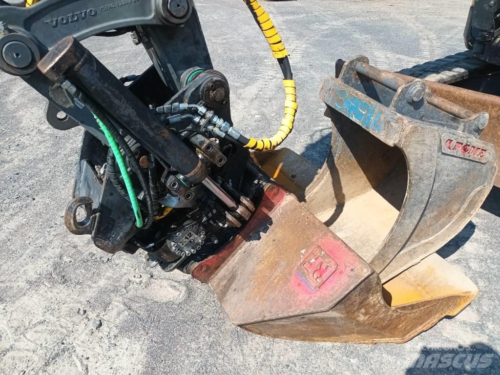 Volvo ECR 88 PLUS Väikeekskavaatorid 7t-12t