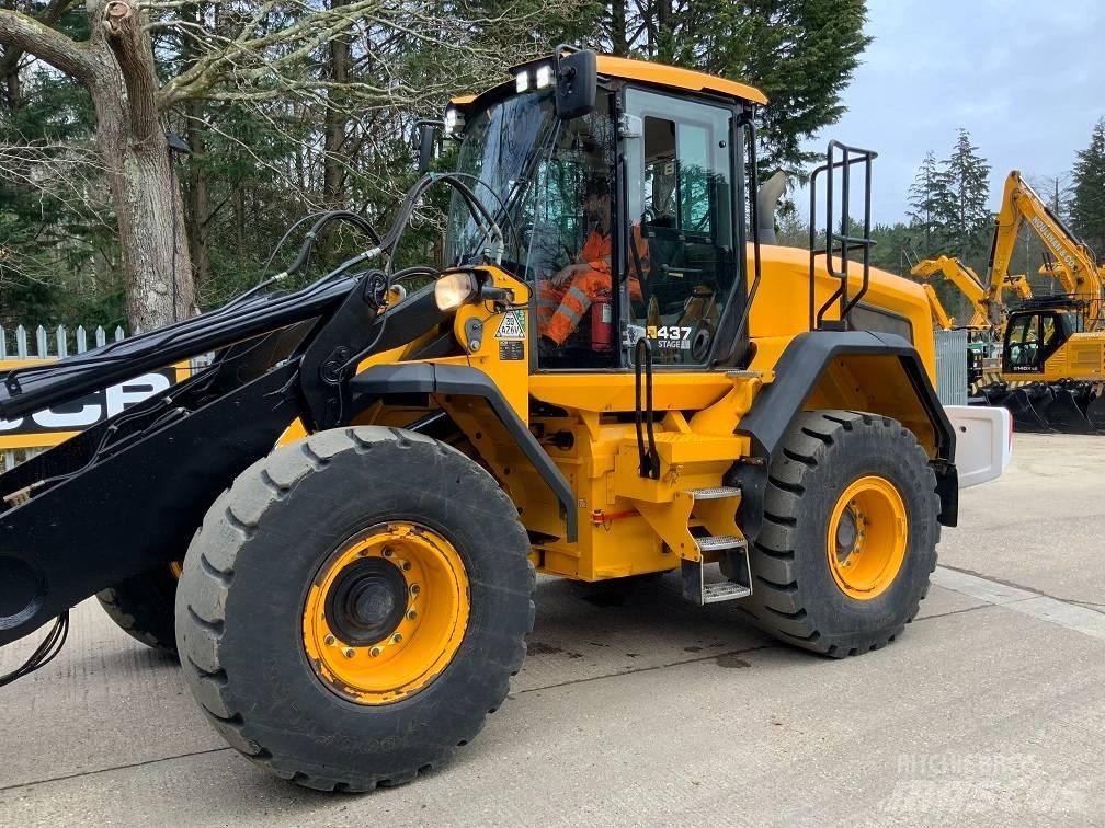 JCB 437 HT Rataslaadurid