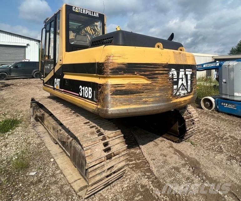 CAT 318 B Roomikekskavaatorid