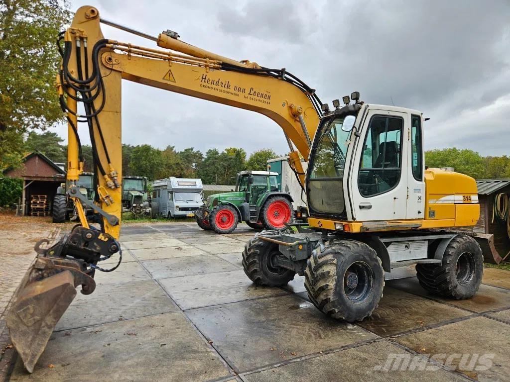 Liebherr A 314 Ratasekskavaatorid
