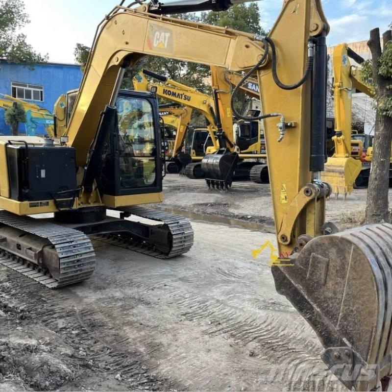 CAT 307,5 Roomikekskavaatorid