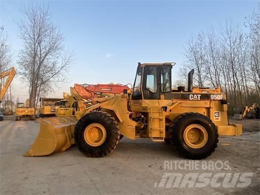 CAT 950F Rataslaadurid
