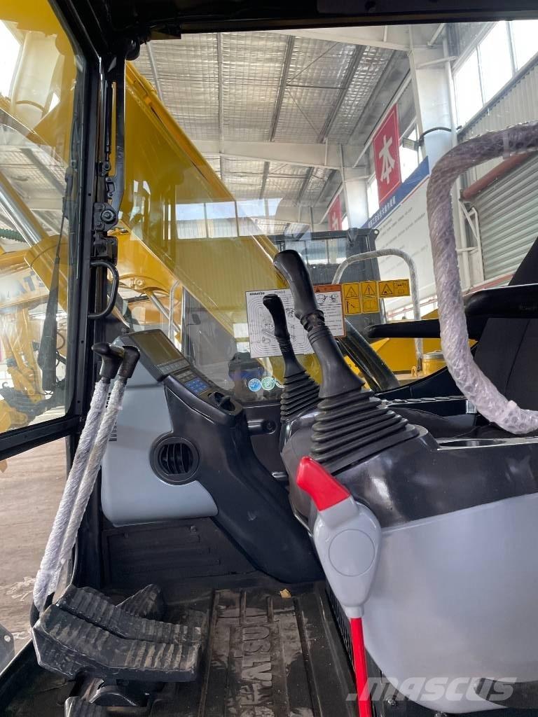 Komatsu PC 70 Väikeekskavaatorid 7t-12t