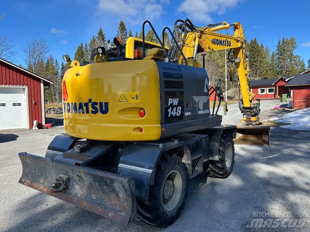 Komatsu PW 148-10 Ratasekskavaatorid