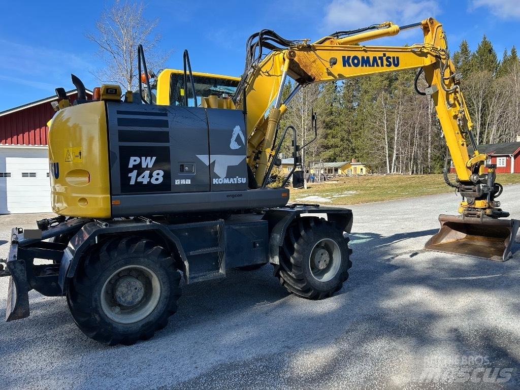 Komatsu PW 148-10 Ratasekskavaatorid