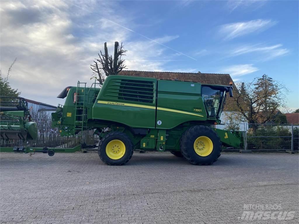 John Deere T550 Teraviljakombainid