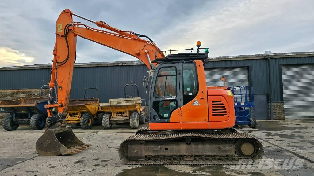 Doosan DX 140 LCR-3 Roomikekskavaatorid
