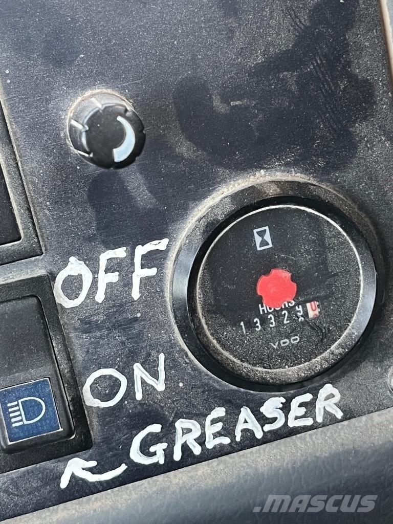 Volvo L 180 E Rataslaadurid