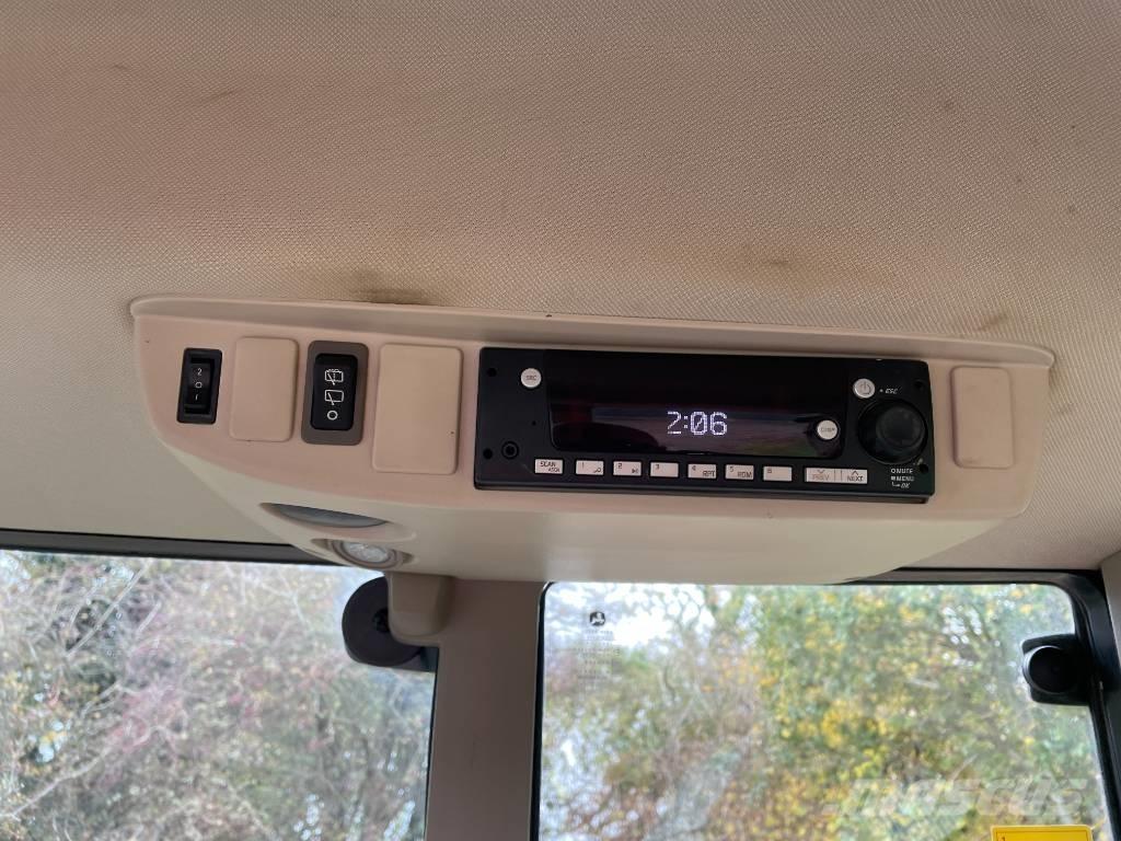 John Deere 6155 M Traktorid