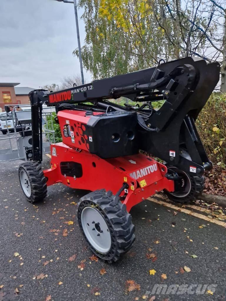 Manitou ManGo 12 Iseliikuvad poomtõstukid