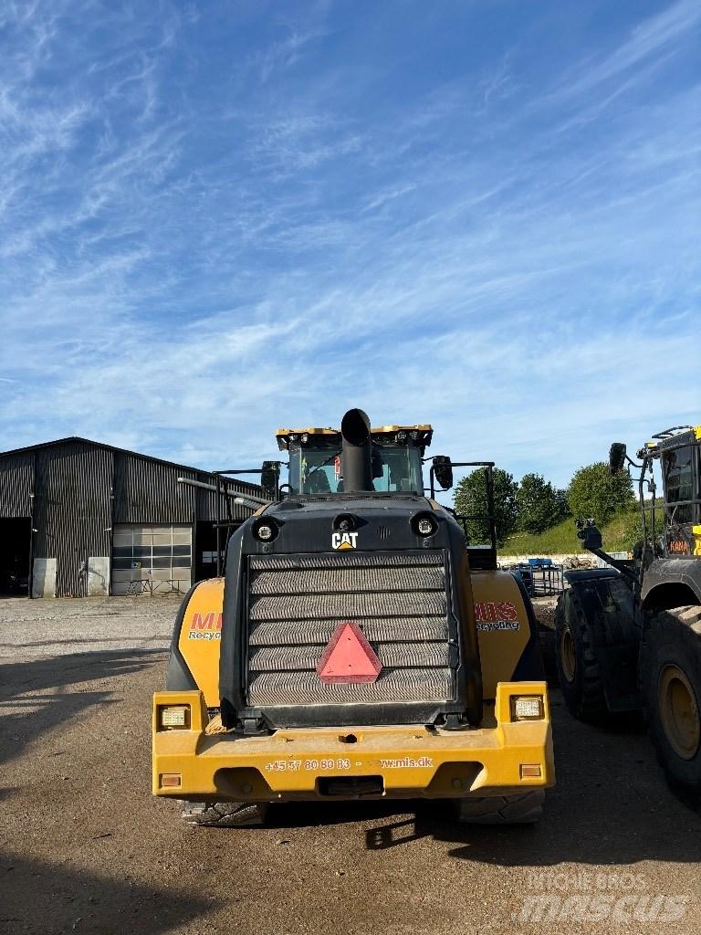CAT 966m Rataslaadurid