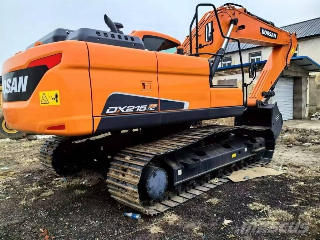 Doosan DX215 Roomikekskavaatorid