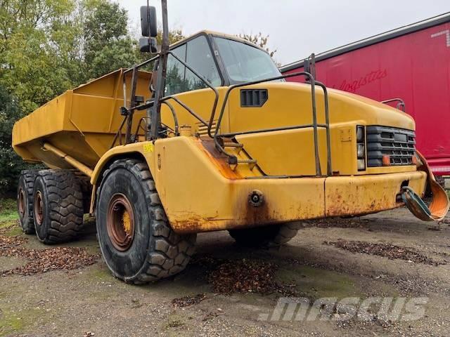 CAT 740 Liigendraamiga pinnaseveokid