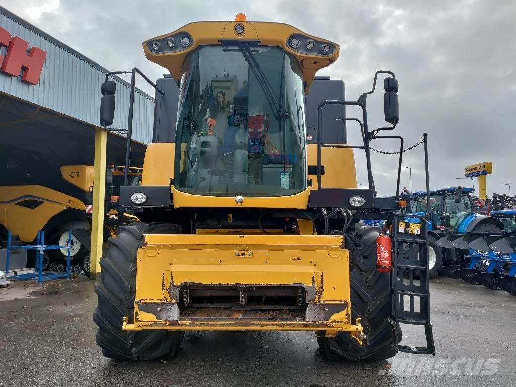 New Holland CX 5080 Teraviljakombainid