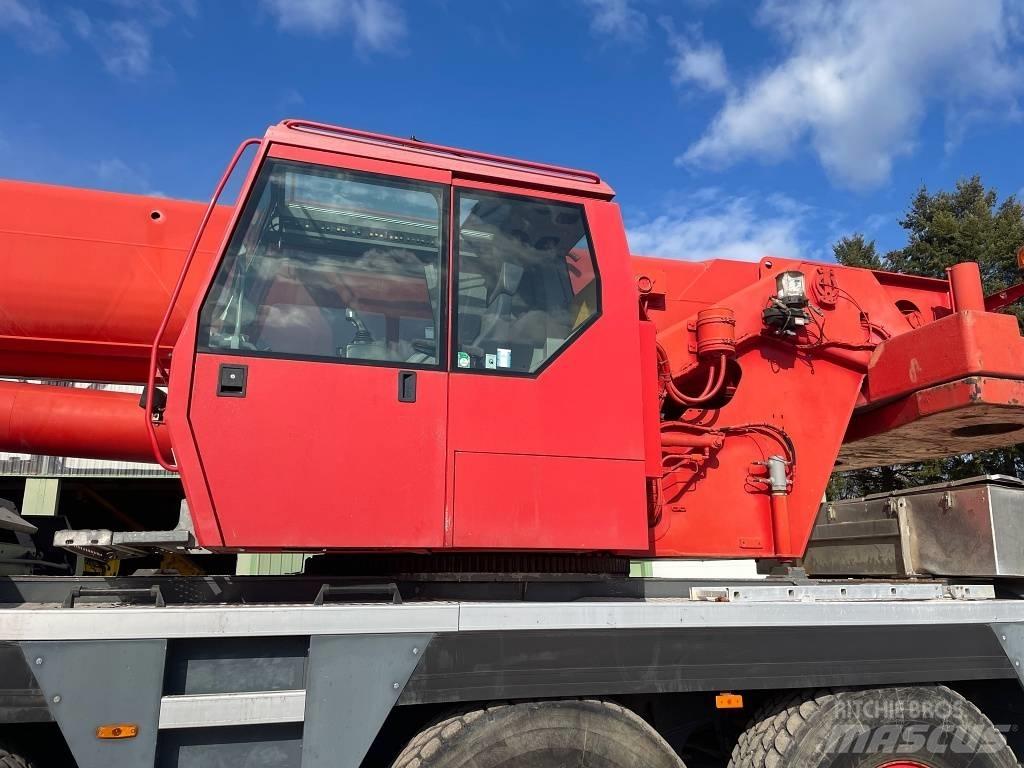 Liebherr LTM 1080-1 Maastikutõstukid