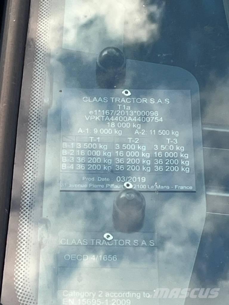 CLAAS Axion 920 Traktorid