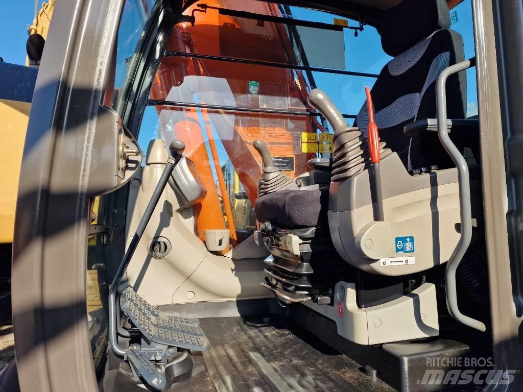 Hitachi ZX 180 LC N Roomikekskavaatorid
