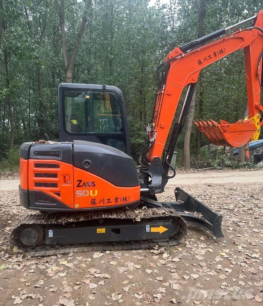 Hitachi ZX 50 U Miniekskavaatorid < 7 t